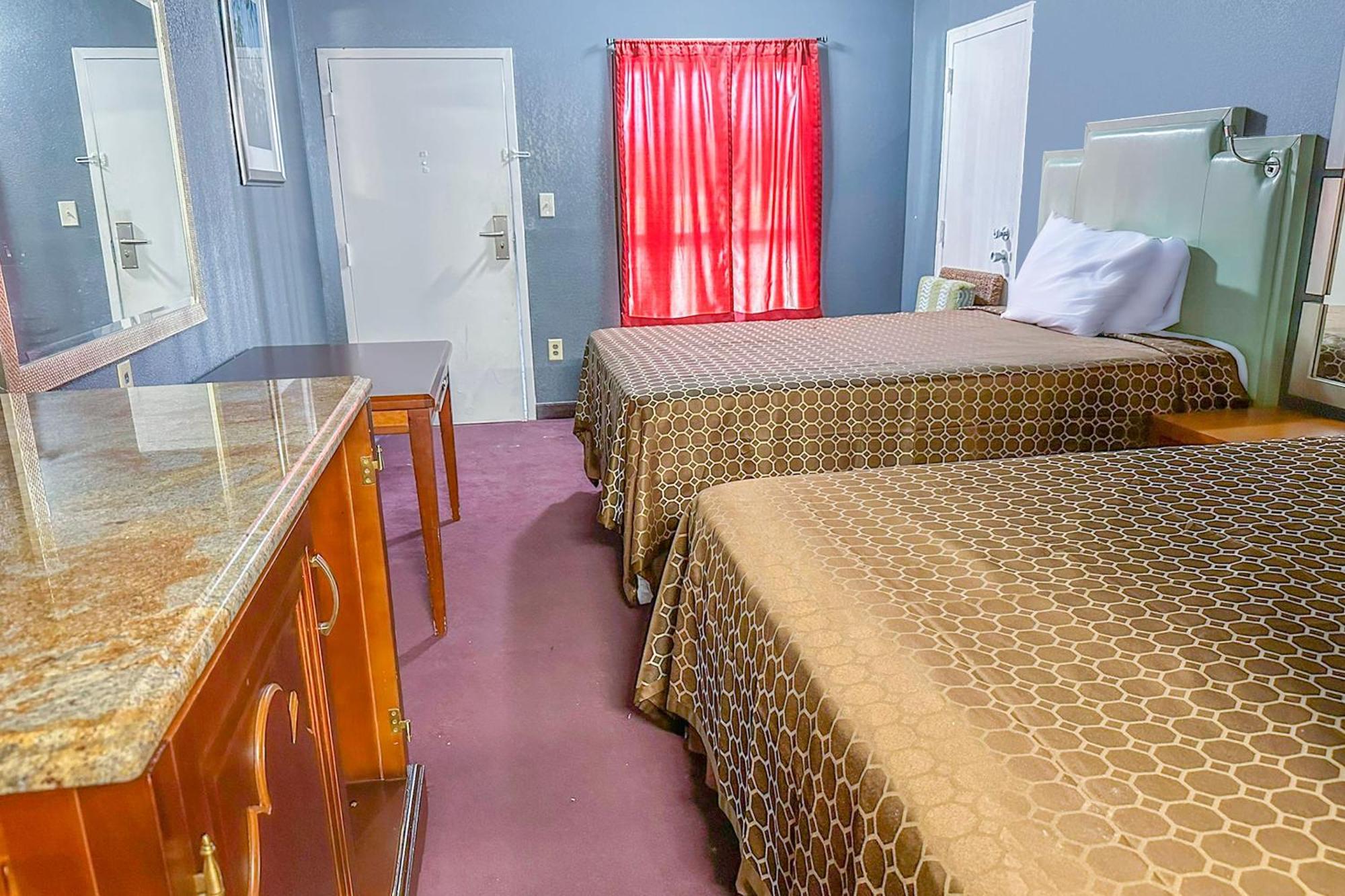 Hahira Inn By Oyo Near Valdosta Экстерьер фото
